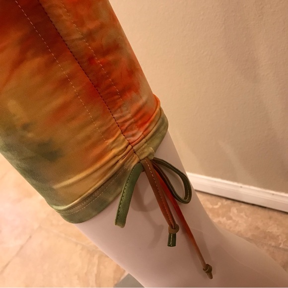 Tie Dye Bodycon Mini Dress NEW Juniors Large Orange Green Yellow Short Sleeve - Picture 9 of 12